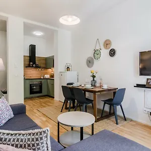  Apartment Zizkov Parking By Michal&friends